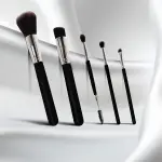 Pro Black 5-in-1 Makeup Brush Set – Face, Eyes & Brows