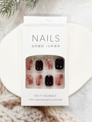Short Press on Nails