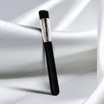 Angled Eyeshadow Brush