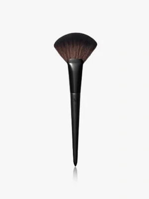 Fluffy Fan Powder Brush in Bangladesh