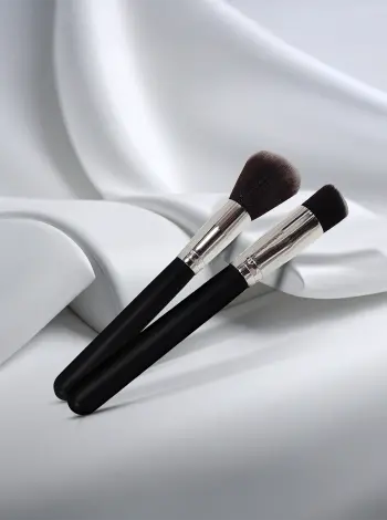Makeup Pro Combo – Foundation & Blush Brush